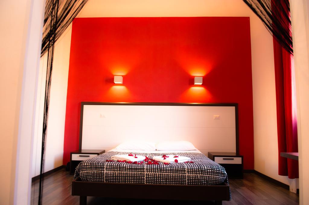Chroma Exy - Chroma Italy Pensión
