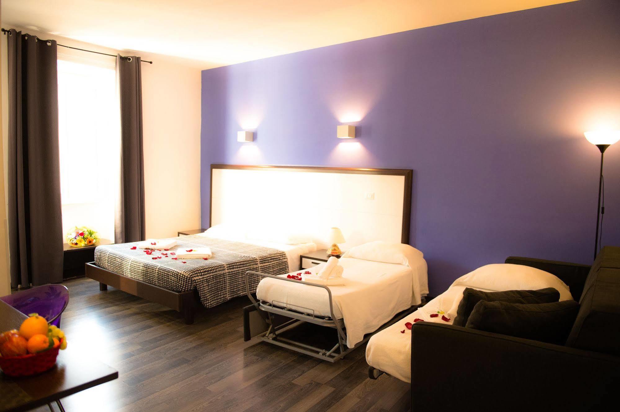 Chroma Exy - Chroma Italy Pensión Roma